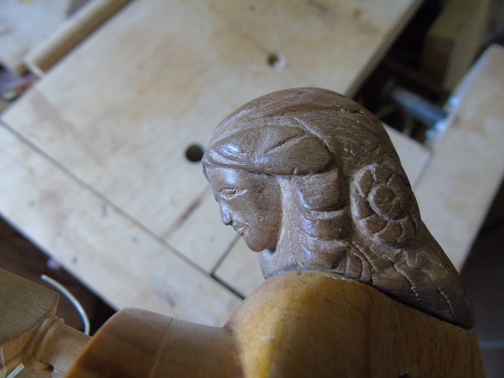 carvings 5 FEMALE HEAD